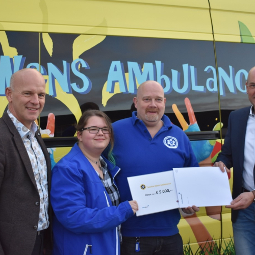 aanbieden cheque.jpg