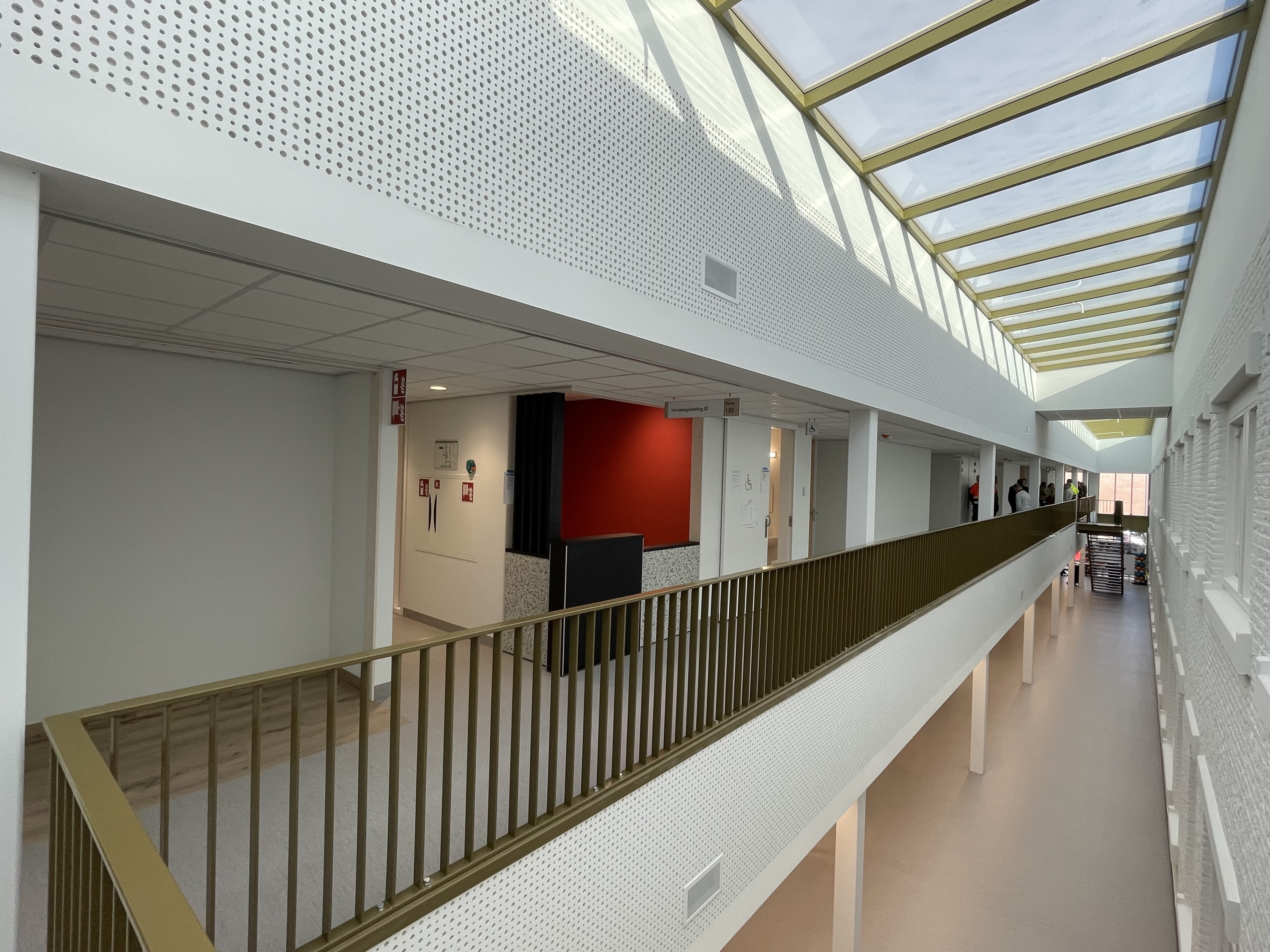 Oplevering bouwdeel X ziekenhuis St. Jansdal verbindingsgang